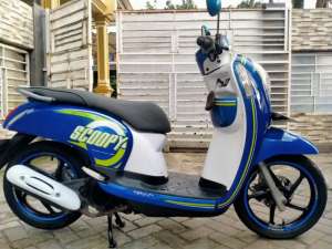 Jual bekas Honda scoopy lengkap motor sehat walafiat keterangan detail dibawah,lokasi di Curug