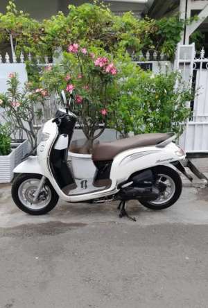 Jual bekas Honda Scoopy Stylish Cbs iss,lokasi di Duren Sawit