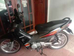 Jual bekas Honda Supra fit tahun 2006,lokasi di Pasar Rebo