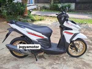 Jual bekas Honda Vario 124 cc tahun 2017 cashcredit,lokasi di Cisauk