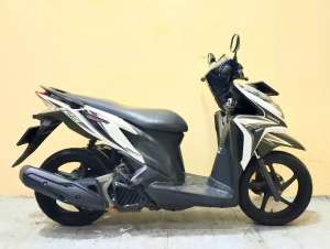 Jual bekas Honda Vario 125 Fi KZR Tahun 2013,lokasi di Antapani (Cicadas)