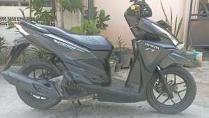 Jual bekas Honda Vario 150 LED tahun 2015.,lokasi di Tambora
