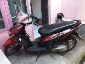 Jual bekas honda vario karbu th 2011,lokasi di Ciomas