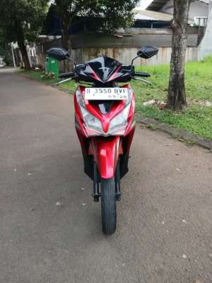 Jual bekas Honda Vario Kzr 125 idling stop CBS IS,lokasi di Panongan