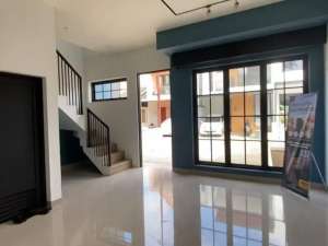 HOT Rumah Yasmin Bogor Dekat Tol, 2 LANTAI Mewah Murah di Kota Bogor Barat Jual Dijual lokasi di Bogor Barat - Kota, tersedia melalui melalui situs Olx