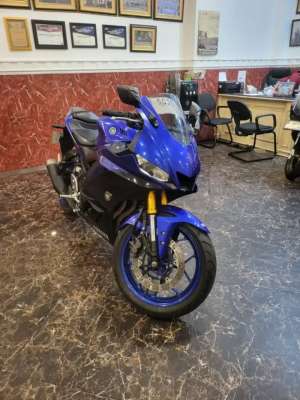 Jual bekas HUB KOM 2,5 JT R25 2019 MOTOR GRES KAYA BARU KM RENDAH PAJAK HIDUP,lokasi di Duren Sawit