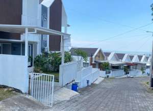 HUNIAN EKSKLUSIF di PUNCAK PERBUKITAN lokasi di ngaliyan, tersedia melalui melalui situs Lamudi