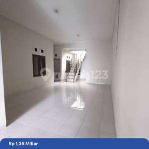 Hunian Modern, Nyaman, dan Strategis untuk Keluarga Bahagia di Batununggal , tersedia melalui melalui situs Rumah123