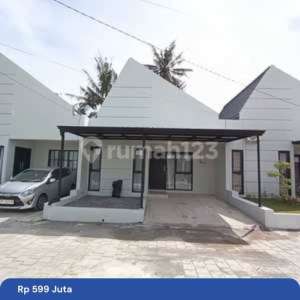 Investasi Rumah dekat Kampus UII Jogja dalam Perumahan One Gate , tersedia melalui melalui situs Rumah123