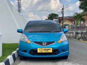 Jual bekas ISTIMEWA HONDA NEW JAZZ RS 1.5 GE8 AUTOMATIC 2010 AT MT S,lokasi di 