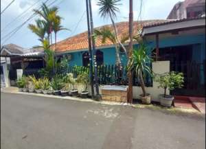 J424.Rumah Asri TERMURAH di Komplek BRI Pesanggrahan, Jakarta Selatan lokasi di petukangan-selatan, tersedia melalui melalui situs Lamudi