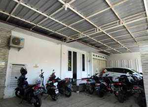 Jual cepat Kost Putri Aktif Kenconowungu semarang barat lokasi di semarang-barat, tersedia melalui melalui situs Lamudi