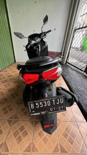 Jual bekas JUAL CEPAT MOTOR NMAX TAHUN 2022,lokasi di Duren Sawit
