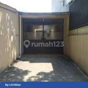 Jual Cepat Murahh Rumah Di Pusat Kota Bandung Bisa Utk TinggalUsaha Rumahan , tersedia melalui melalui situs Rumah123