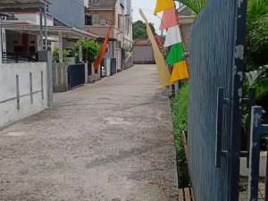 Jual Cepat Rumah 2 Lantai Siap Huni Arcamanik Endah Bandung lokasi di Arcamanik, tersedia melalui melalui situs Olx