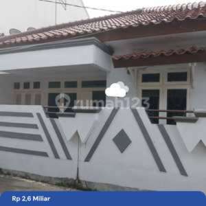 Jual Cepat Rumah Dalam Komplek Pulo Asem Utara Rawamangun Jakarta Timur , tersedia melalui melalui situs Rumah123