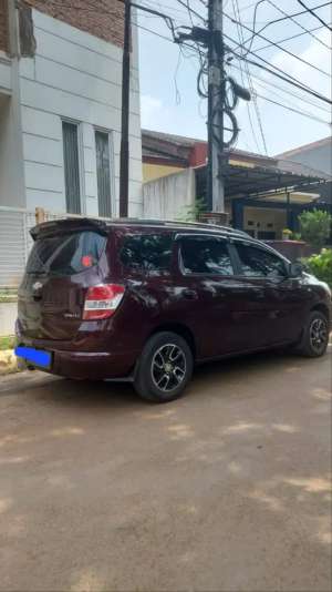 Jual bekas Jual chevrolet spin 2014 LTZ automatic,lokasi di 