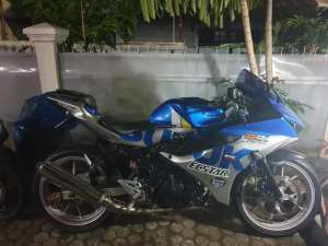 Jual bekas Jual motor Gsx 2017 pajak off 2023,lokasi di Palmerah