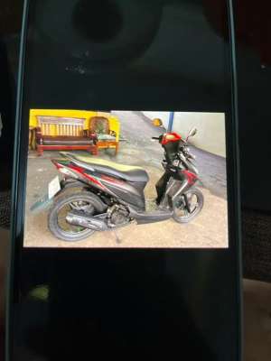 Jual bekas Jual motor vario 110 cbs iss,lokasi di Sindangagung