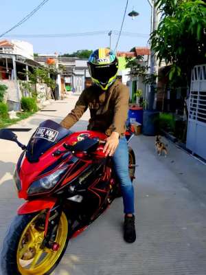 Jual bekas Jual Ninja 250fi old cbu,lokasi di Kebon Jeruk