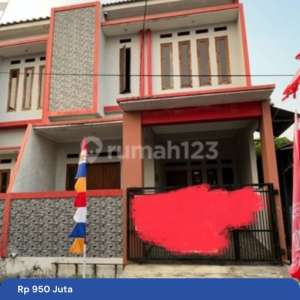 Jual Rumah 2lantai Cluster Candrabaga Bekasi Dekat Sumarecon Bekasi , tersedia melalui melalui situs Rumah123