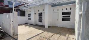 Jual Rumah Bima Regency- Kota Cirebon lokasi di Kesambi, tersedia melalui melalui situs Olx