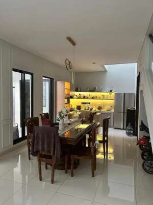 Jual Rumah Premium cluster Emily Summarecon Bandung lokasi di Gedebage, tersedia melalui melalui situs Olx