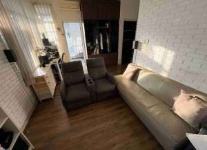 Jual Rumah Siap Huni di The Address Cibubur lokasi di ",
          price: `0`,
          currency: ``
    };


    let pageData = {
        viewPhoneModalField: , tersedia melalui melalui situs Lamudi