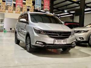 Jual bekas Jual Wuling Cortez 2018 pemakaian 2019 terima pajak panjang,lokasi di 