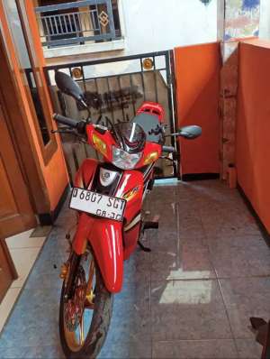 Jual bekas Jual Yamaha f1zr,lokasi di Cimahi Selatan