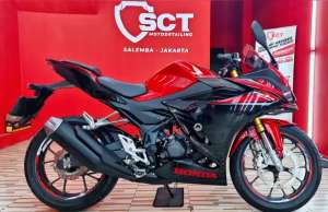 Jual bekas JualCpt 90LikeNew PjkMei26 KM17Rb HONDA CBR 150 ABS 2023,lokasi di Cempaka Putih