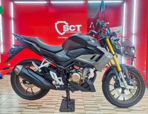 Jual bekas JualCpt95LikeNew KM1Rb PjkJun26 HONDA CB 150 R 2025 STREET FIRE CB150,lokasi di Cempaka Putih