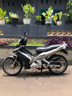 Jual bekas Jupiter MX 135 OLD,lokasi di Soekarno Hatta