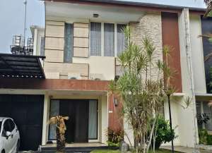 Kesempatan Terbatas untuk Anda Sewa Rumah Nyaman di The ElysiumTanjung Bunga, Makassar lokasi di ",
          price: `100000000`,
          currency: `IDR`
    };


    let pageData = {
        viewPhoneModalField: , tersedia melalui melalui situs Lamudi