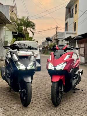Jual bekas KM 120 KILOVARIO 160 2025 CBS BLN 1 HITAMKM 95 KILO VARIO MERAH160,lokasi di Daan Mogot