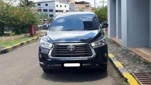 Jual bekas Km25rb toyota kijang innova v diesel 2021 hitam,lokasi di 