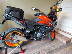 Jual bekas KTM 390 Adventure th 2021,lokasi di Bekasi Barat