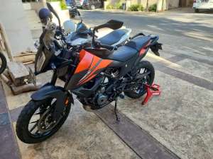 Jual bekas KTM adventure 390,lokasi di Panakkukang