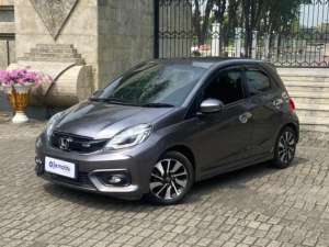 Jual bekas Like New Honda Brio 1.2 RS Bensin-MT 2017 Abu-abu LZW,lokasi di 