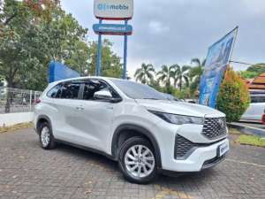 Jual bekas LIKE NEW - TOYOTA KIJANG INNOVA 2.0 ZENIX G HV CVT HYBRID AT 2023,lokasi di 