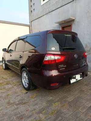 Jual bekas Livina 2013 Automatic,lokasi di 