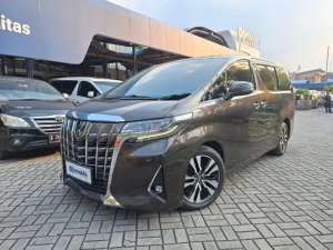 Jual bekas LOW DP Toyota Alphard 2.5 G Bensin-AT 2018 98A,lokasi di 