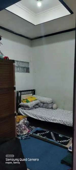 MENARIK HARGA RUMAH SIAP HUNI DALAM KOMPLEK BUMI.ASRI CIJERAH BANDUNG lokasi di Bandung Kulon, tersedia melalui melalui situs Olx