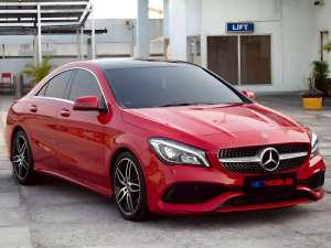 Jual bekas MERCEDES BENZ CLA200 AMG 1.3 AT 2018 - MERAH,lokasi di 