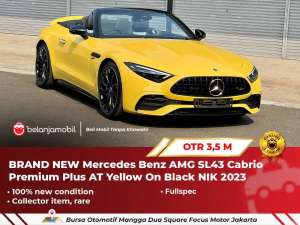 Jual bekas Mercedes Benz Mercy AMG SL43 SL 43 Cabrio Premium Plus AT Yellow On Bl,lokasi di 
