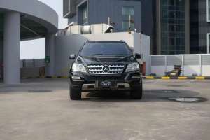 Jual bekas Mercedes Benz ML 350 tahun 2010,lokasi di 