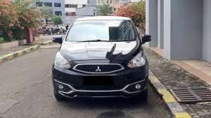 Jual bekas Mitsubishi Mirage Exceed Facelift Keyless 2017 NIK 2016 Low Km Record,lokasi di 