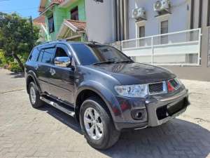 Jual bekas Mitsubishi PAJERO SPORT DAKKAR 4X2 MATIC DIESEL SOLAR 2012,lokasi di 