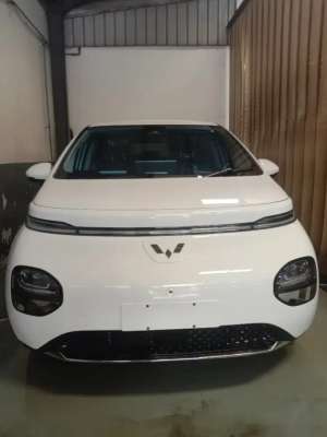 Jual bekas Mobil Baru Wuling Cloud Ev Baru,lokasi di 