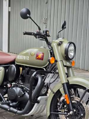 Jual bekas Moge Royal Enfield Classic Signals th 2024 km 400 Like New Antik,lokasi di Banyumanik